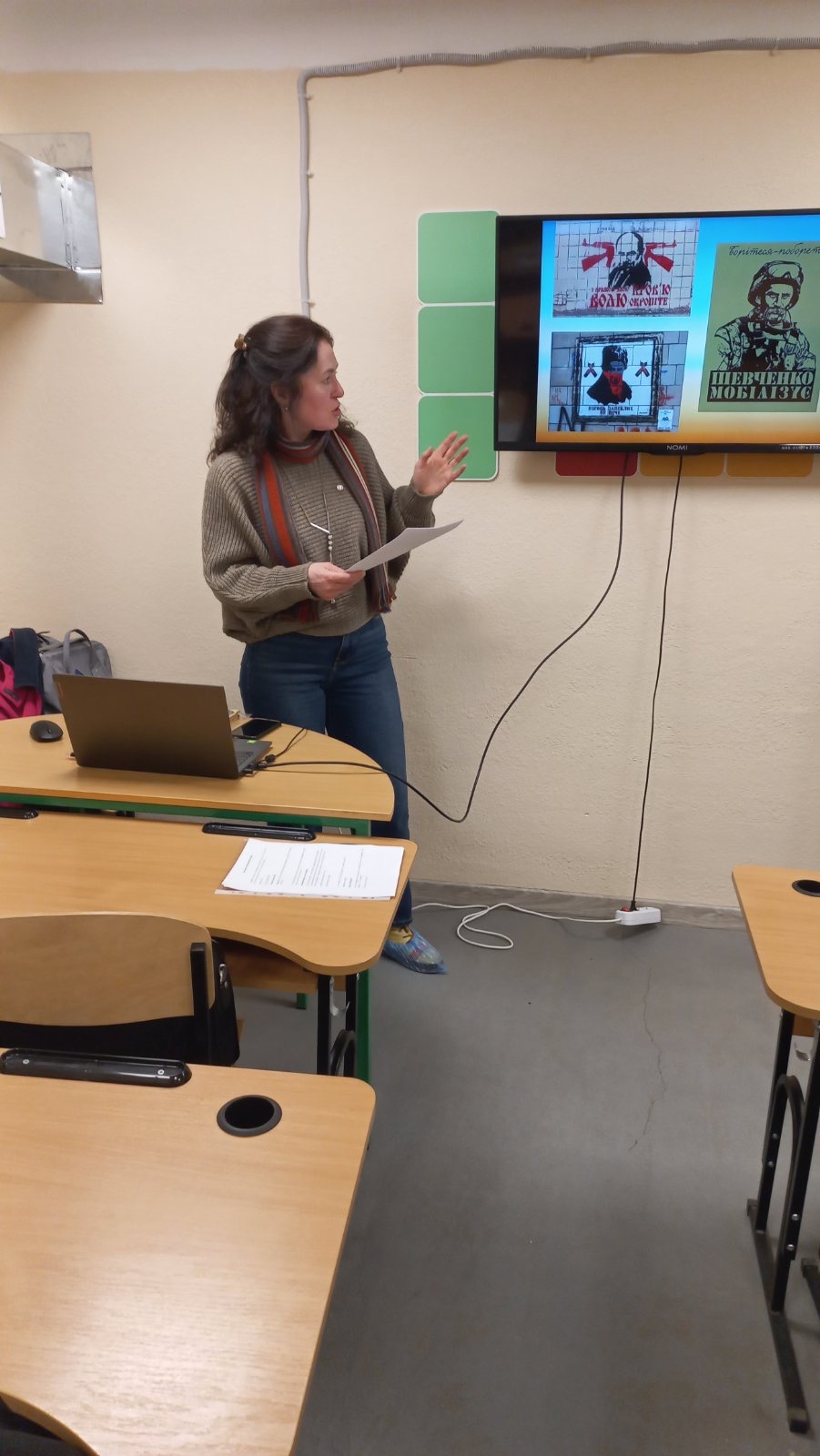 11b.jpg